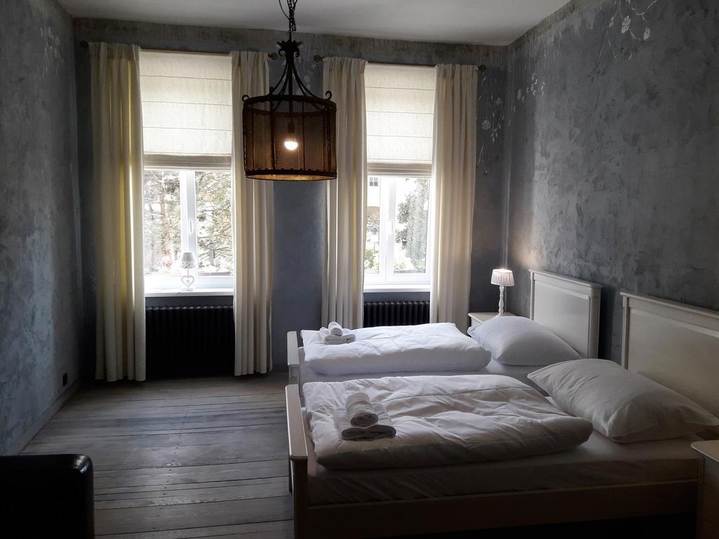 Apartments Rose Garden Decin Bagian luar foto